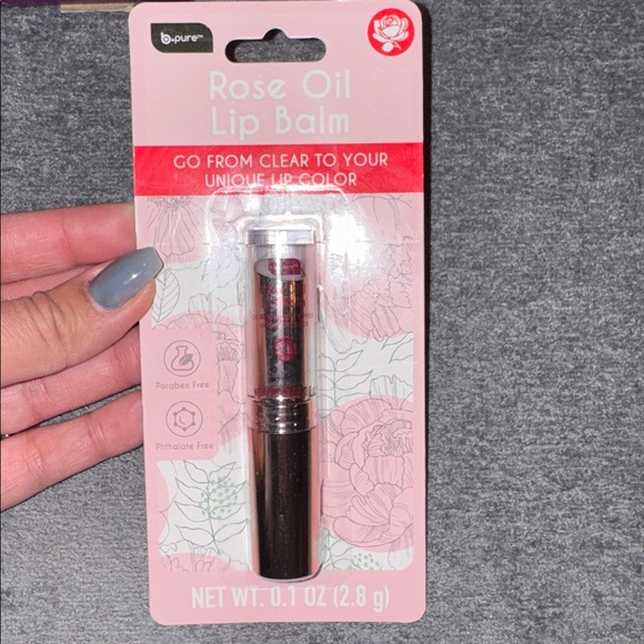 Beauty Set of 6 with Lip Balm, Nail Polishes, and Hair Accessories Set - Picture 3 of 14